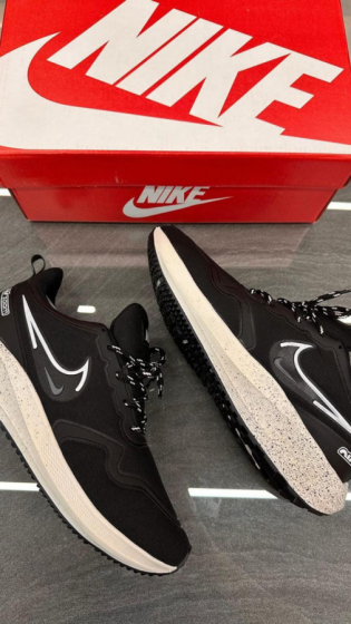 ZAPATILLA NIKE DEPORTIVA